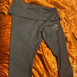 Knix Studio Legging - XXXL - Never Worn with Tags!